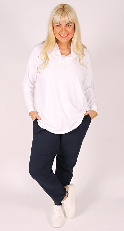 Everyday Leisure Pant Navy