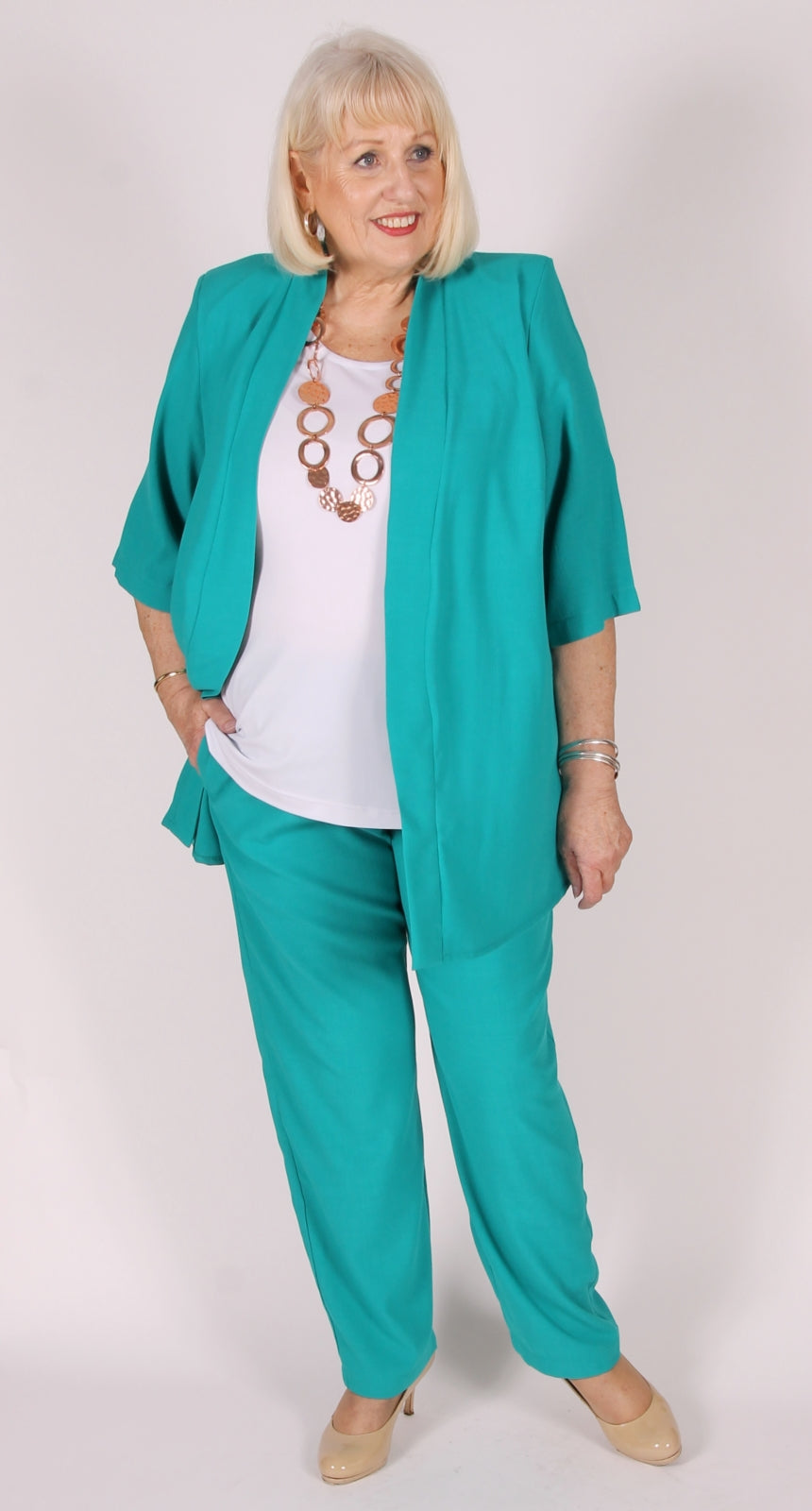 Jade Crinkle Tee Chocolate | White Closet main image 1