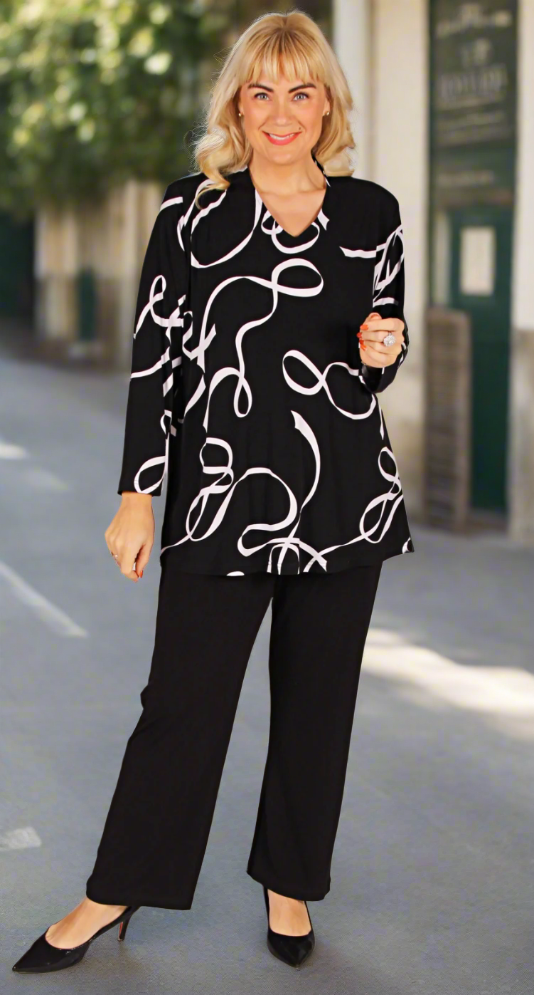 Collar Stand Top Long Sleeves White Ribbons on Black