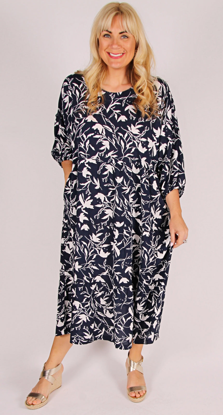 Tiered Cool Dress Navy | Ivory