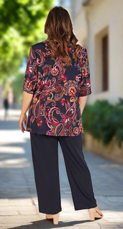 Rikki Round Neck Top Medici on Navy