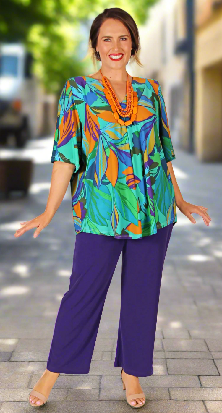 Bella V-Neck Top Atlantis