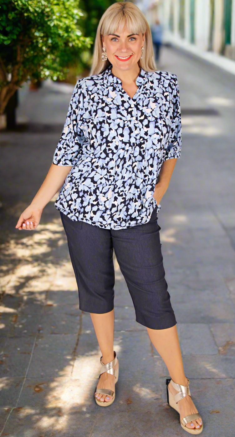 Stretch Bengaline Pedal Pusher Navy