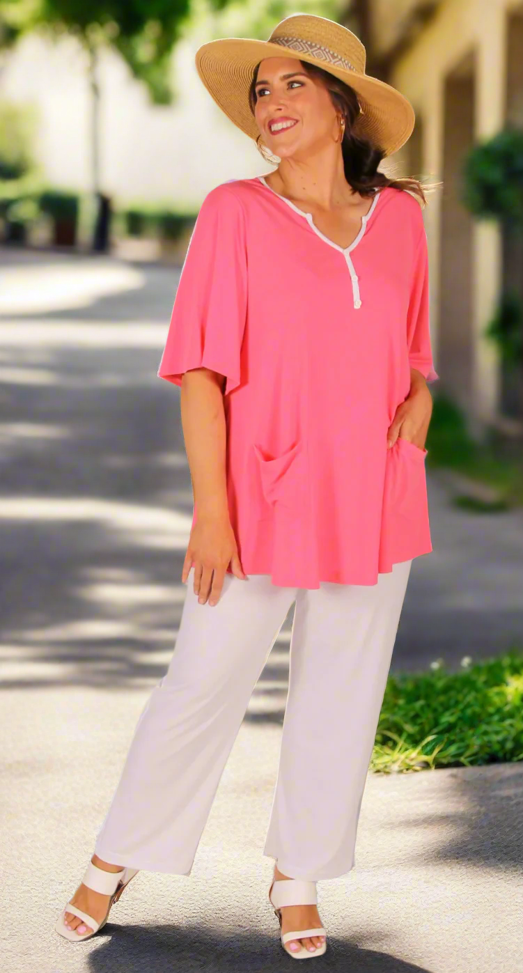 Suzie Swing Top Flamingo|White