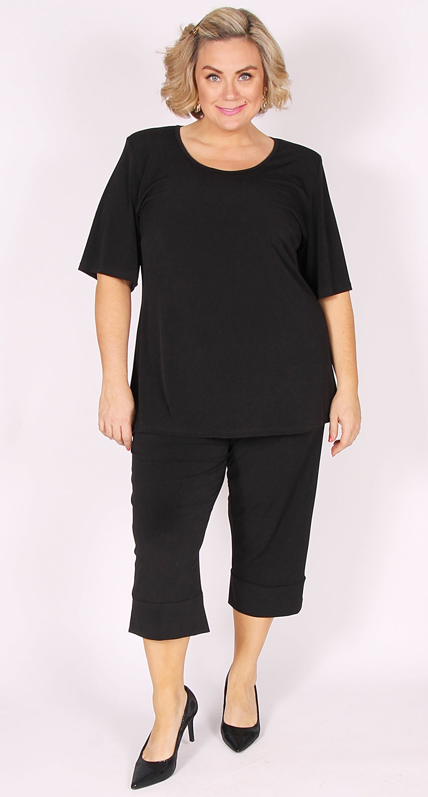 Rikki Round Neck Top Black